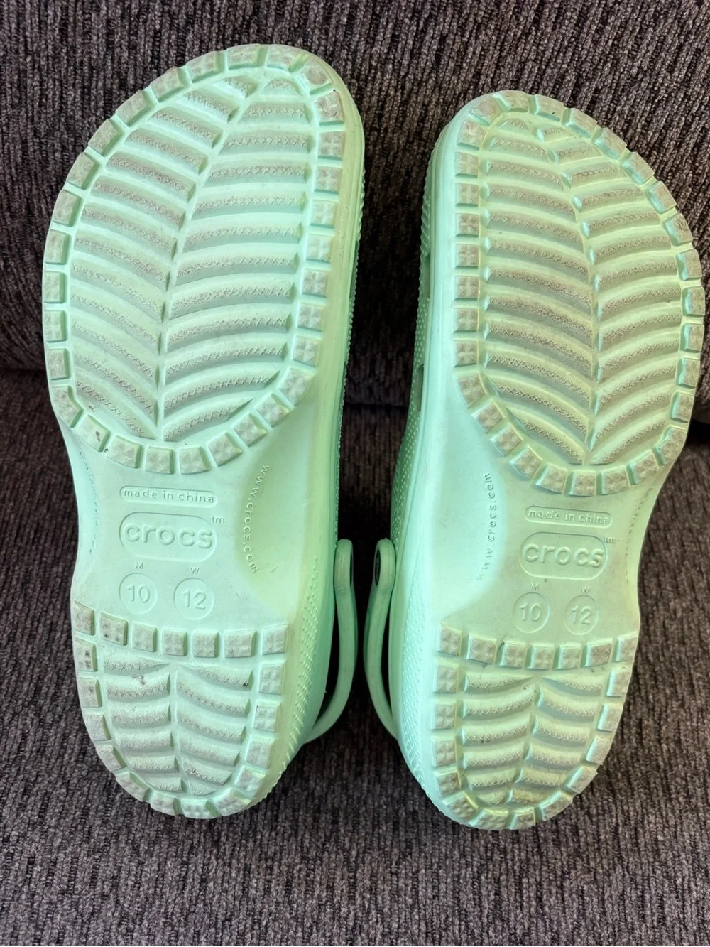 CROCS Classic Clogs Neo Mint Green US Size Men’s 10 Women’s 12
